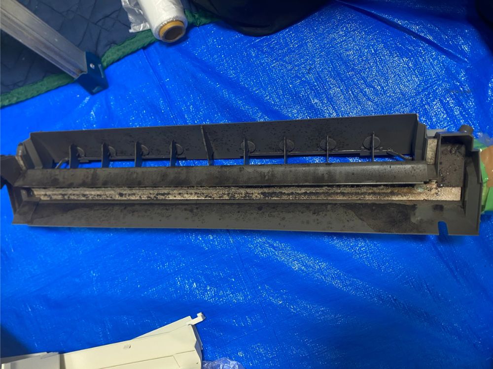 三木市別所町 戸建て ドレンパン洗浄 ビフォー