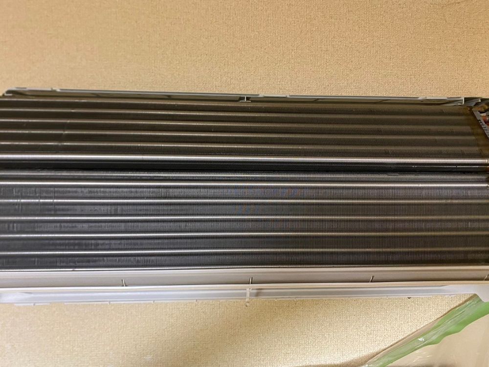 神戸市北区有野台　通常タイプのエアコン分解クリーニング｜アルミフィンの洗浄　アフター
