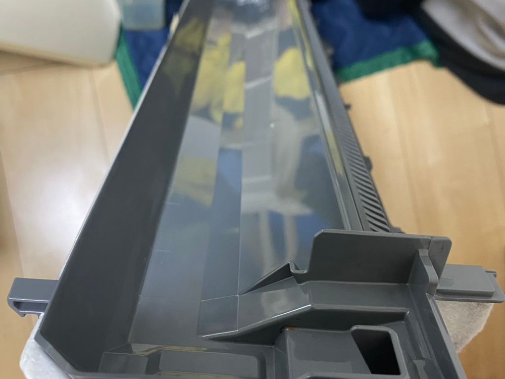 神戸市西区糀台　通常タイプの分解洗浄｜ドレンパンに防カビ・消臭・抗菌コートを塗布する