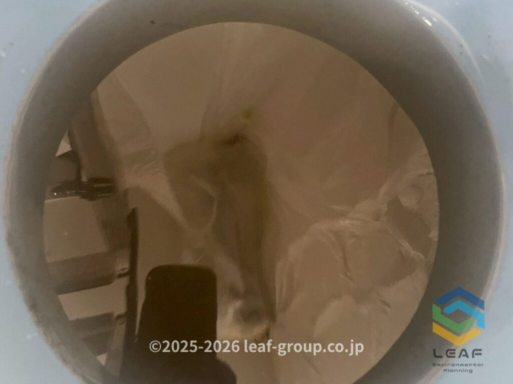 エアコンクリーニング後の洗浄汚水