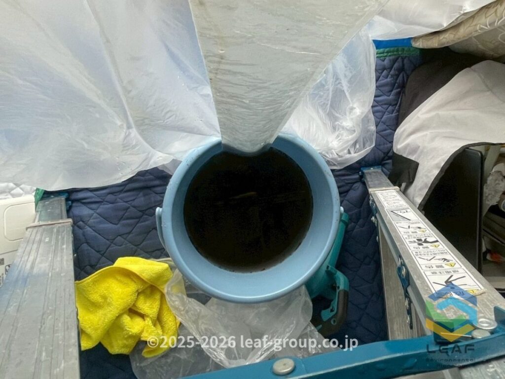 ダイキンエアコンクリーニング後の洗浄汚水