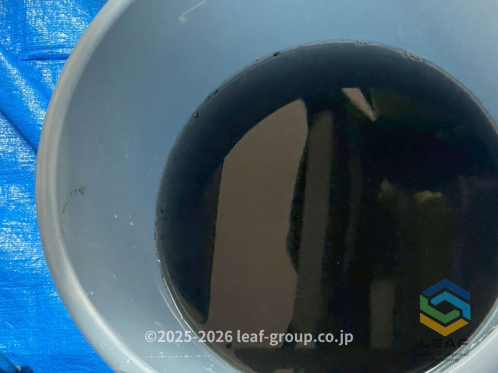 エアコンクリーニング後の洗浄汚水