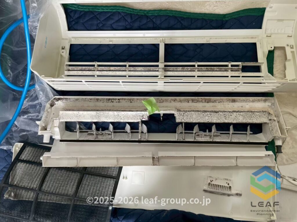 神戸市須磨区神の谷 SHARP AY-J22DM 分解したパーツ一式 洗浄前